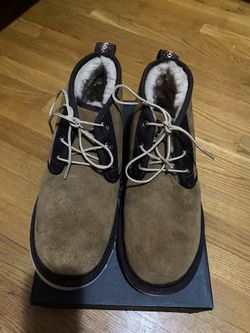 Ugg boots men’s size 10 available 