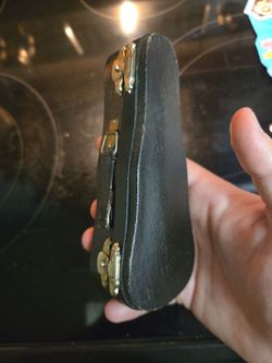 Mini violin