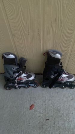 Adjustable kids in line skate