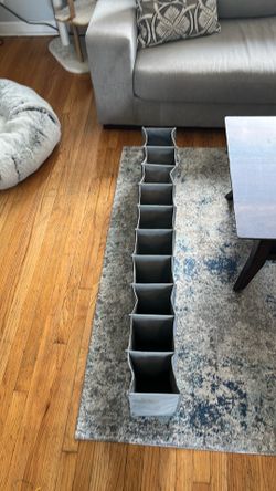 Closet shoe rack