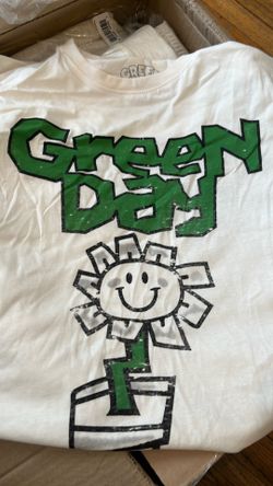 Green Day T-shirts. Green Day T-shirts.