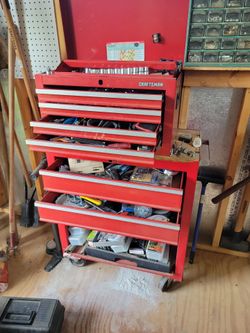 Rollaway tool chest and tools, fasteners