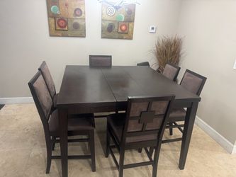 Dinning Table