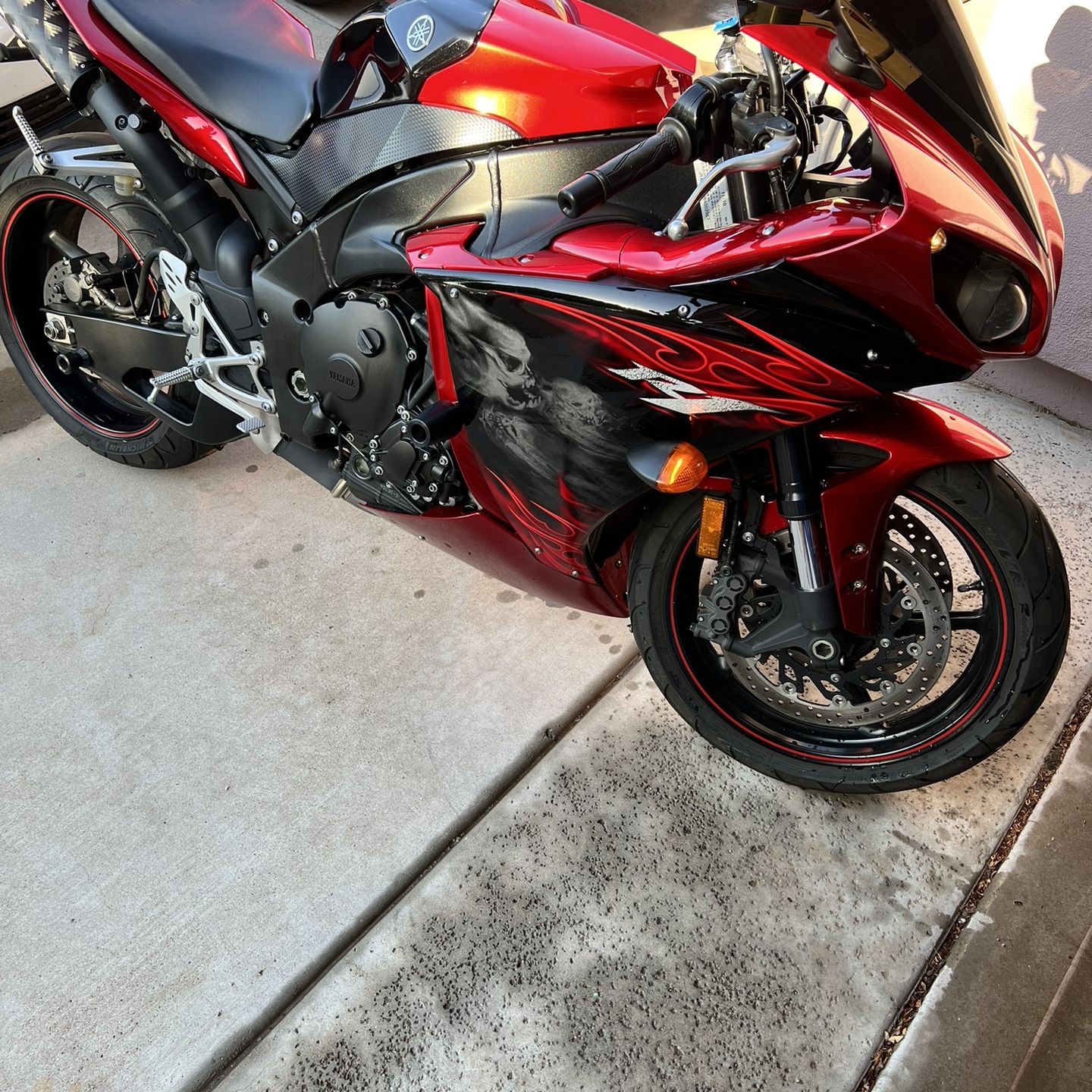 2011 Yamaha R1 Raven