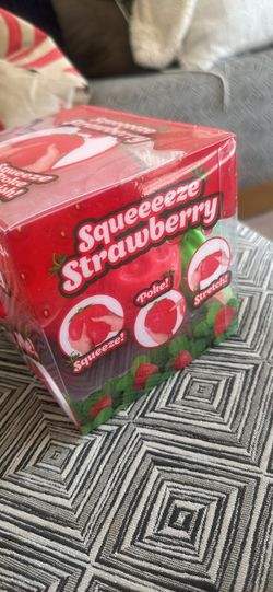 Squeeeeze STRAWBERRY