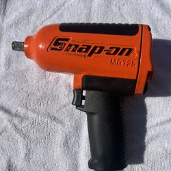 Snap-On 3/8” Pneumatic Impact Gun