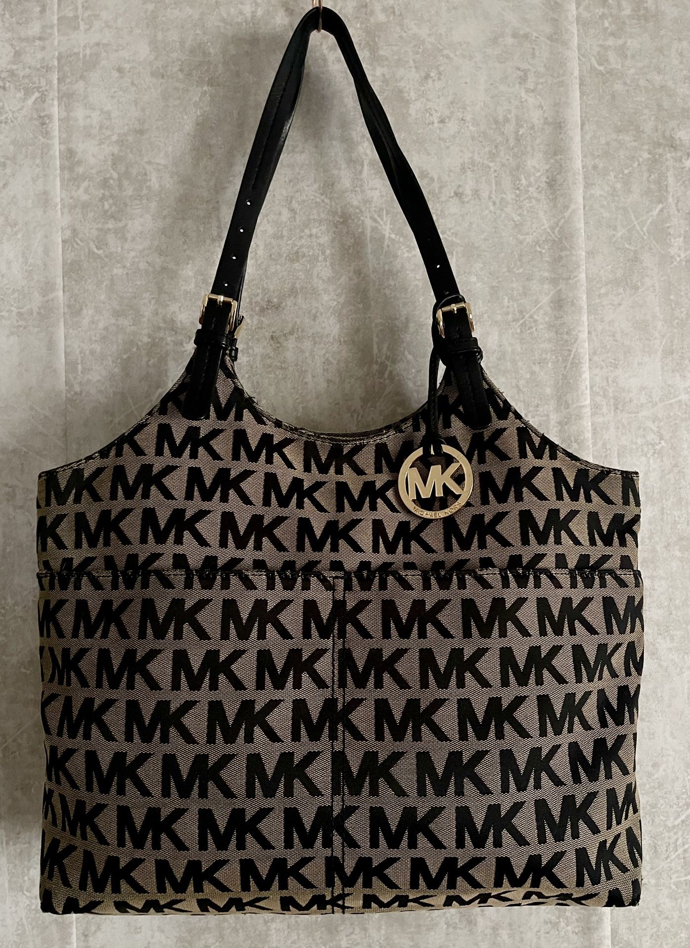 Michael Kors Jet Set Monogram Signature Logo Blk/Beige Shoulder/Satchel Tote Bag