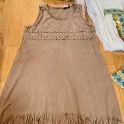 Suede Dress/ Halloween Or Pocohantas / Native American / Cowgirl Costume SZ Large 