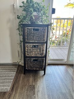 3 drawer cabinet