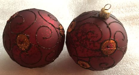 2 Glass Christmas Tree Ornaments, 4 Inch Diameter