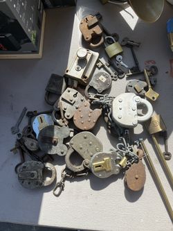 Skeleton Locks