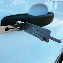Lost Car Key Duplicator Honda Nissan Ford Dodge Chevrolet