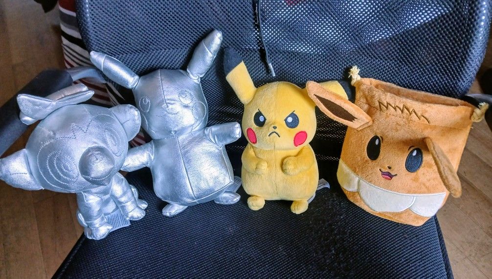 Pokémon Plush Lot