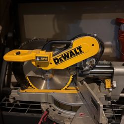 DEWALT MITER SAW