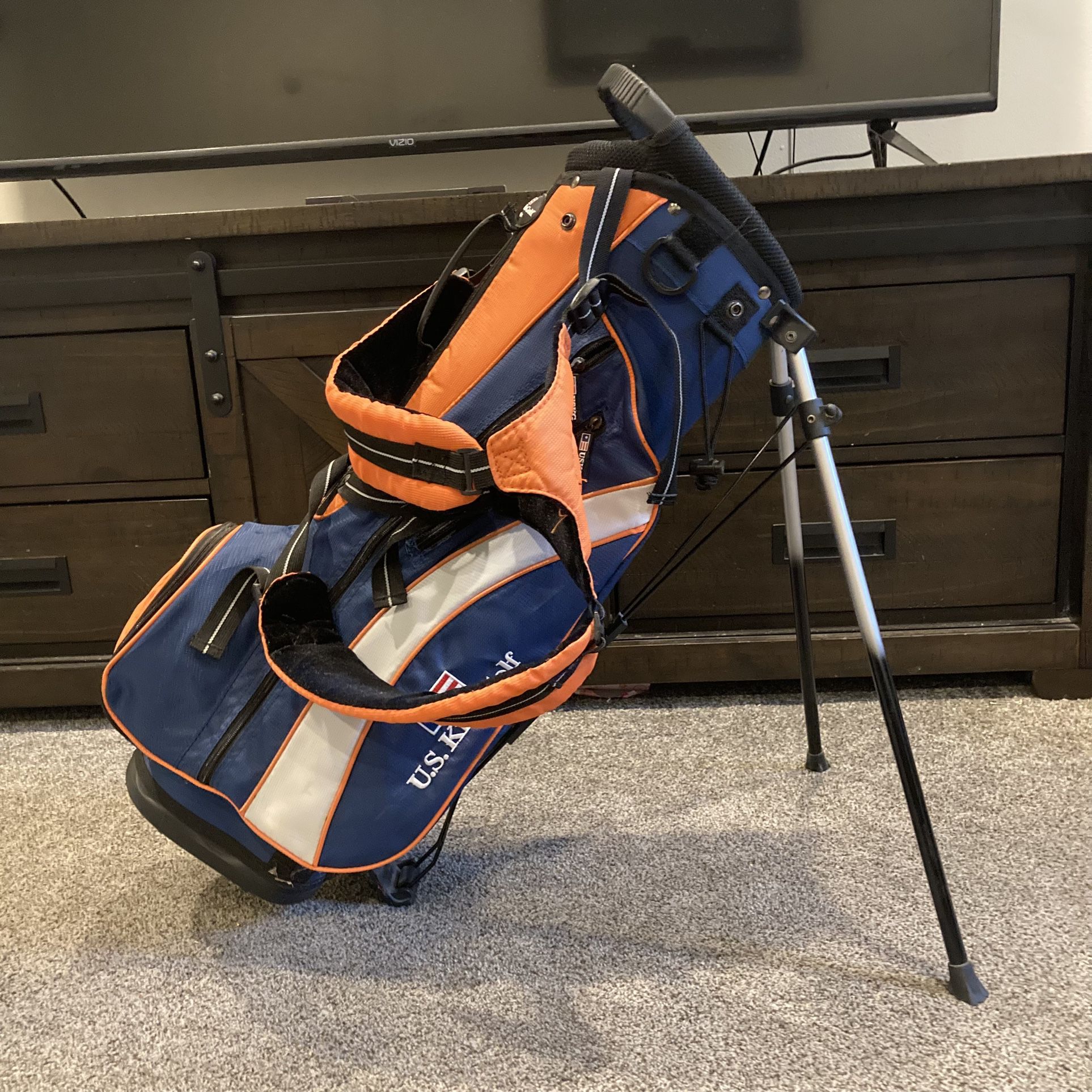US Kids Golf USKG UL-51 Golf Bag With Stand And Cover - Great Condition - 27 Inches Tall