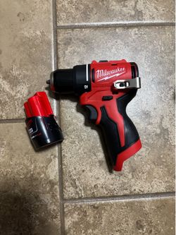 M12 12V Lithium-Ion Subcompact Brushless Cordless 3/8 in. Drill Driver and battery