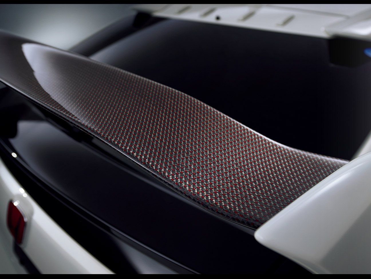 2017-2020 HONDA CIVIC TYPE R (FK8) OEM CARBON FIBER WING SPOILER