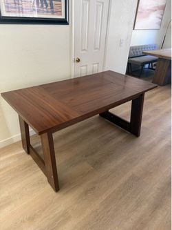 Dining Table – $150 OBO