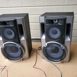 Sony Speaker System. Woofers, Tweeters. 8ohms. 