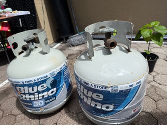 2 Steel Propane Tanks Cylinder for 15 lbs (empty)