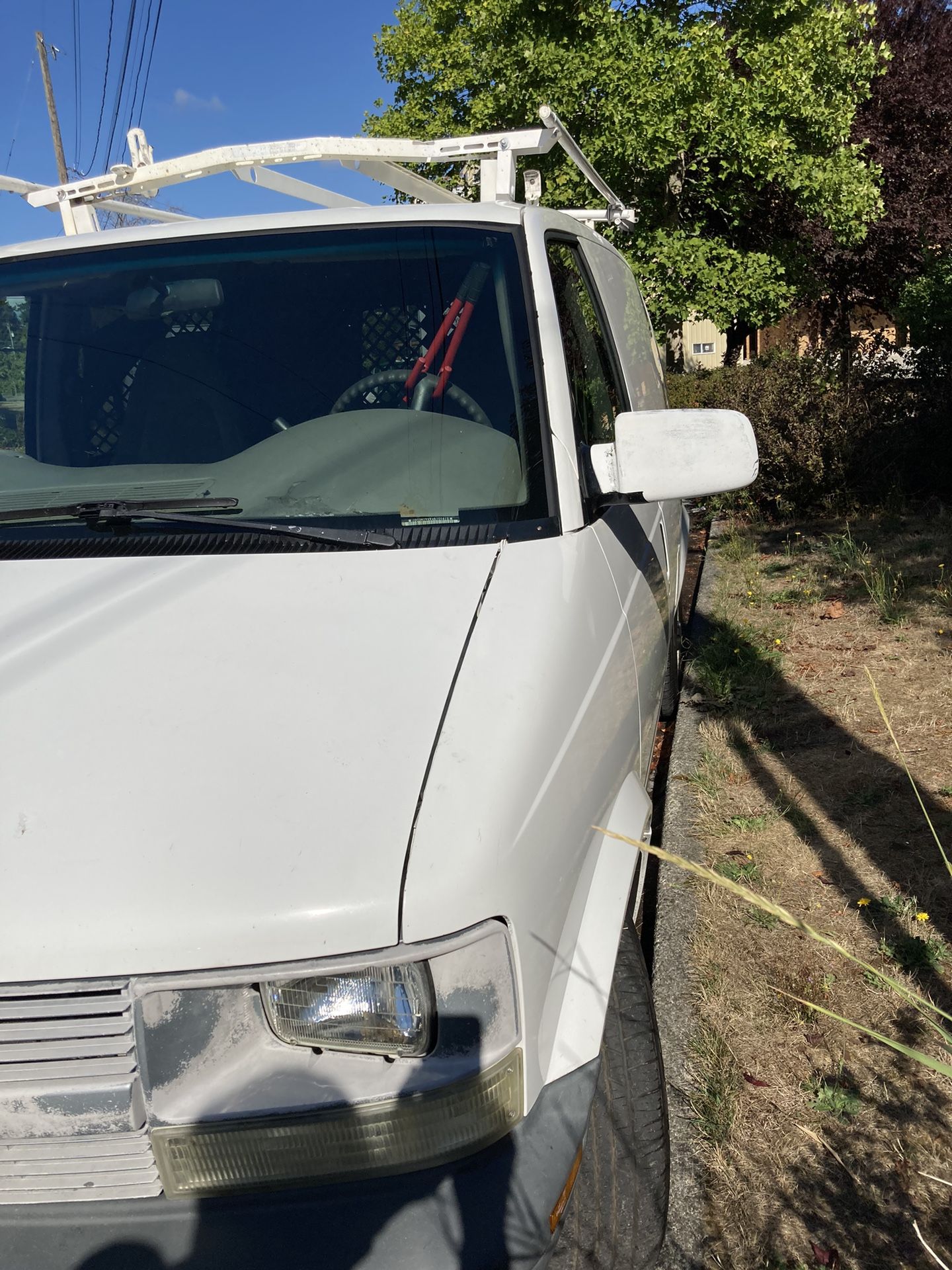 2005 Chevy Astro Cargo Van 4.3L A/C Racks Shelves New Tires Runs Drives
