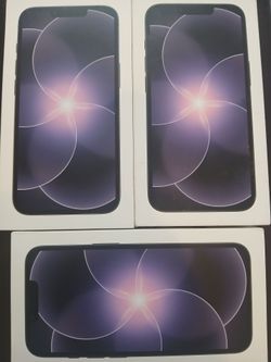 iPhone 17e Box