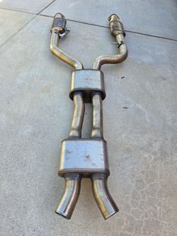 BMW M4 competition OEM Midpipe section used 3k miles