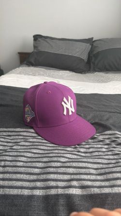 New York Yankees New Era Fitted Hat Purple Size 7 1/8