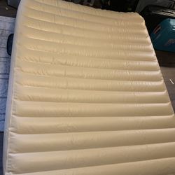 EZ-Bed 24 in. Full Size Air Mattress