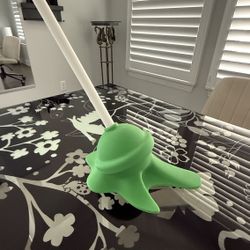 18” 3D PRINTED MELTED LOLLIPOP