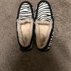 UGG  Zebra Loafer