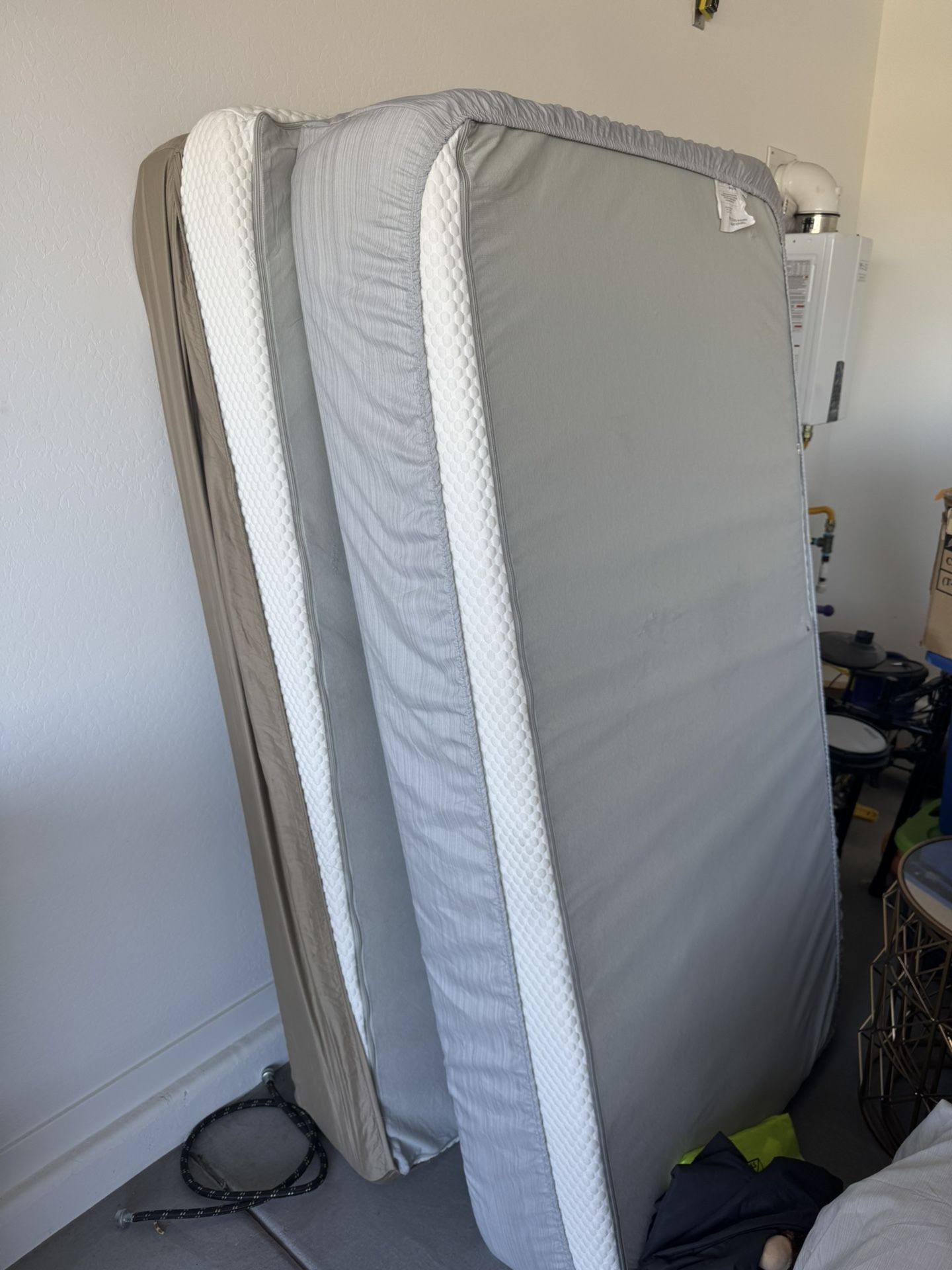 Twin Tempur Pedic Mattresses