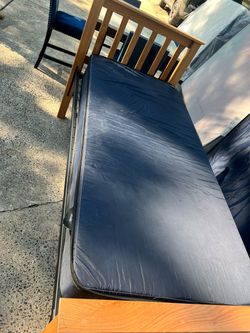 Twin bed with Mattress