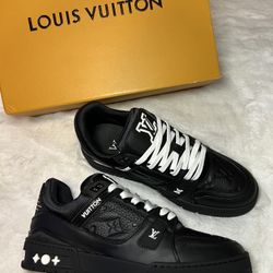 LV Trainer Black
