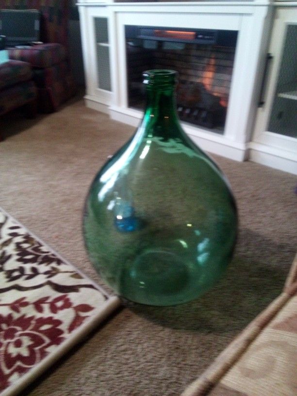 A Vintage Balloon Glass  25 Inches Tall 15 Wide No Cracks Nothing Wrong 