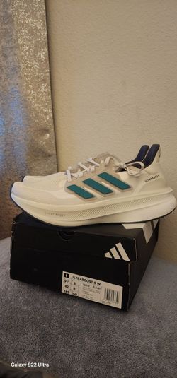 Adidas Ultraboost 5 W size 9.5