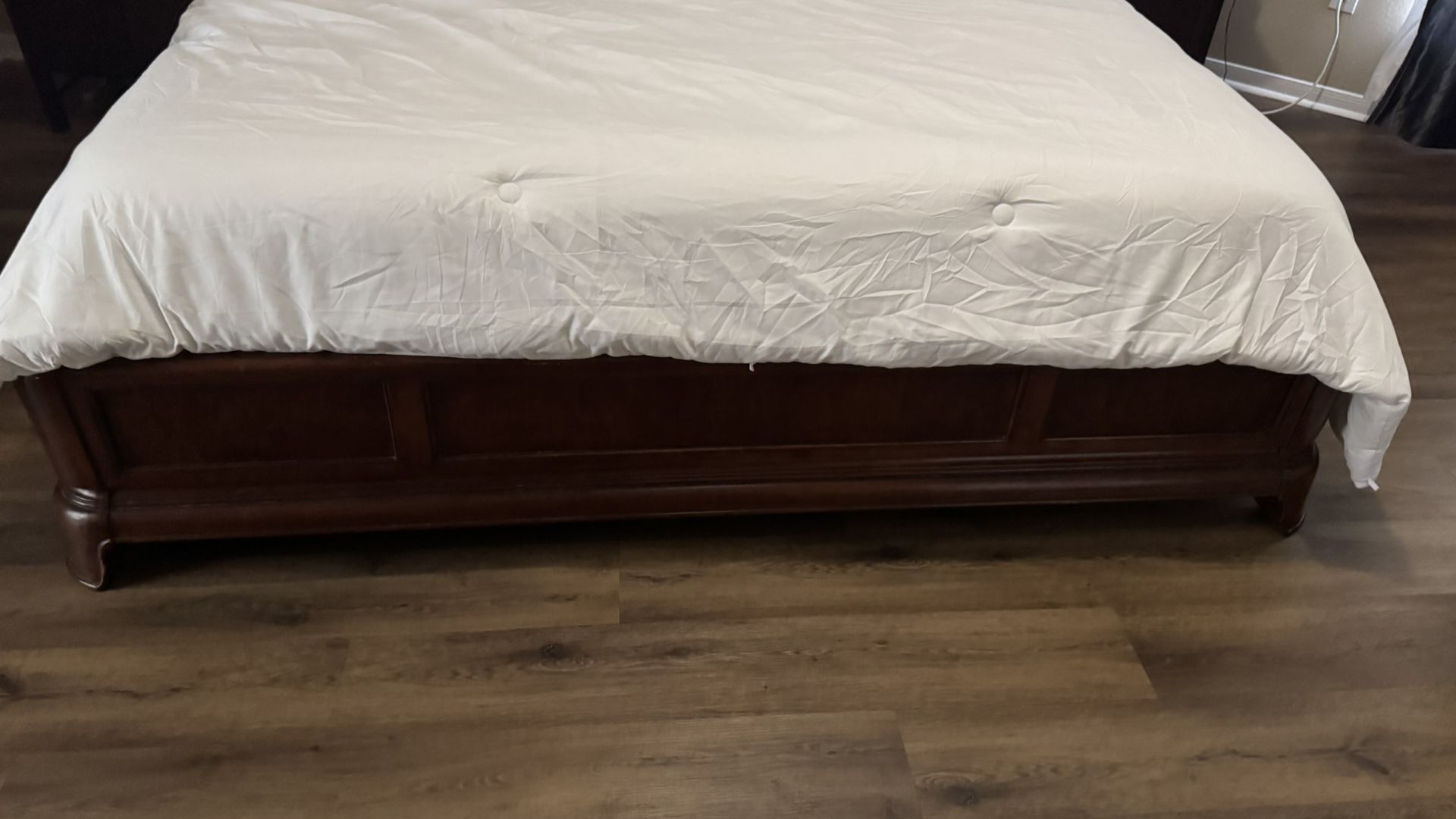 King Bed Set Plus Mattress 