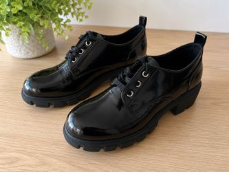 Women’s Black Patent Chunky Lug Sole Oxford Shoes Size 11 – Platform Lace Up