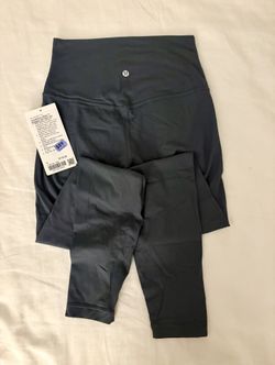 Lululemon Ribbed yoga Pants Size 6 Blue