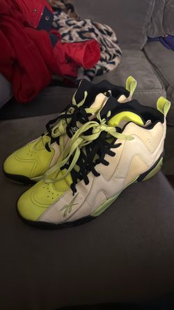 Reebok Kamikazes 2 Size 12