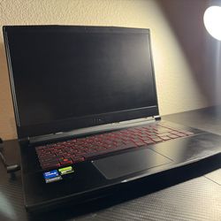 MSI Gaming Laptop i7 12th Gen / RTX 4050 / 144Hz – Excellent Condition 