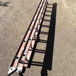 20’ FIBERGLASS EXTENSION LADDER 47TH AVE. AND DOBBINS AND LAVEEN
