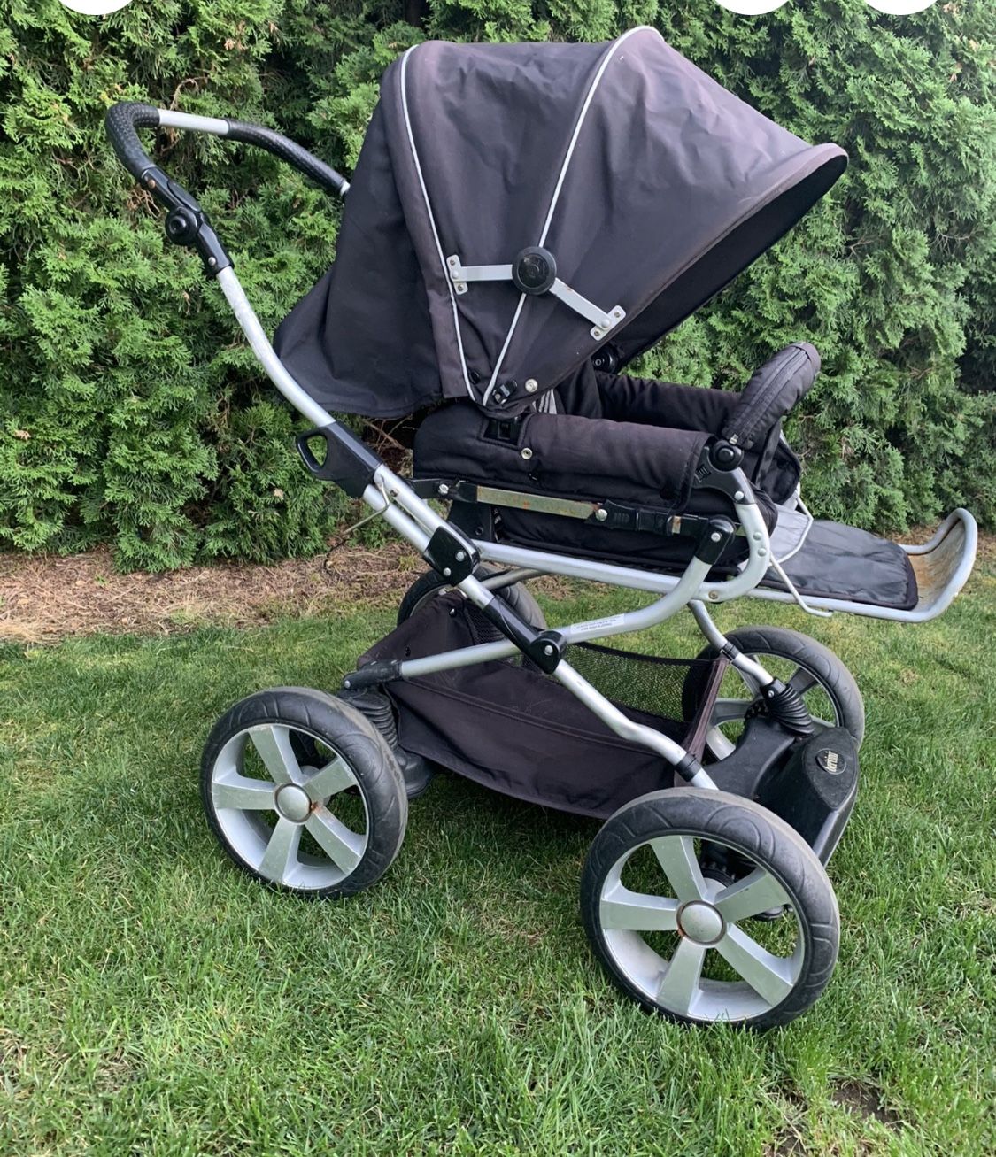Bernini Stroller Four Wheel Drive