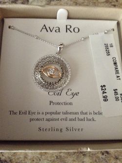 Ava ro hotsell jewelry hamsa