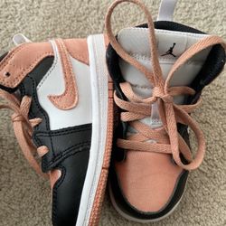 Jordan 1 Mid Size 7c Toddlers