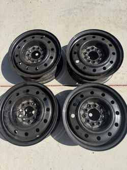 Set of 4 trailer wheels NEW