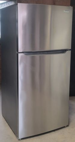 Frijidaire Refrigerator for sale