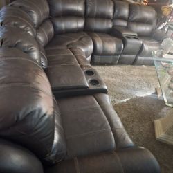 Sectional Wrap Around Leather Couch W/Recliners 