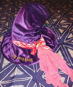 Hocus Pocus Amuck Halloween witches hat great shape
