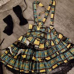 Costume